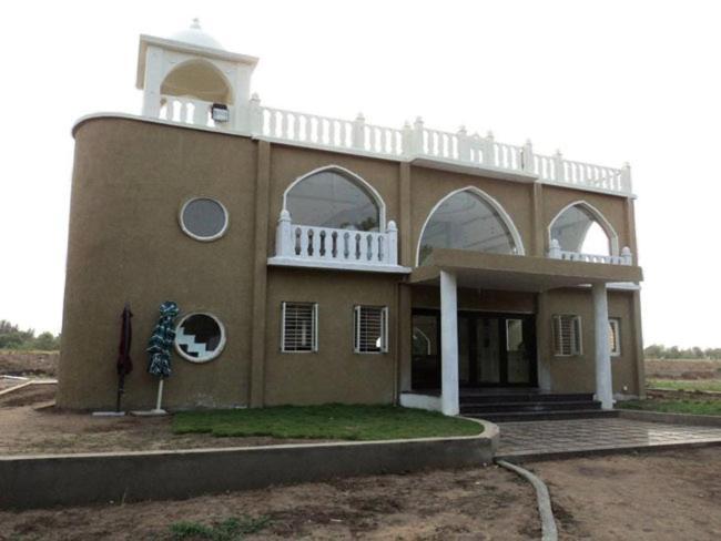 Aum Health Resort Vadodara Kültér fotó