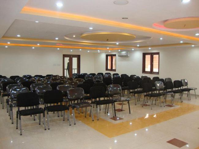 Aum Health Resort Vadodara Kültér fotó